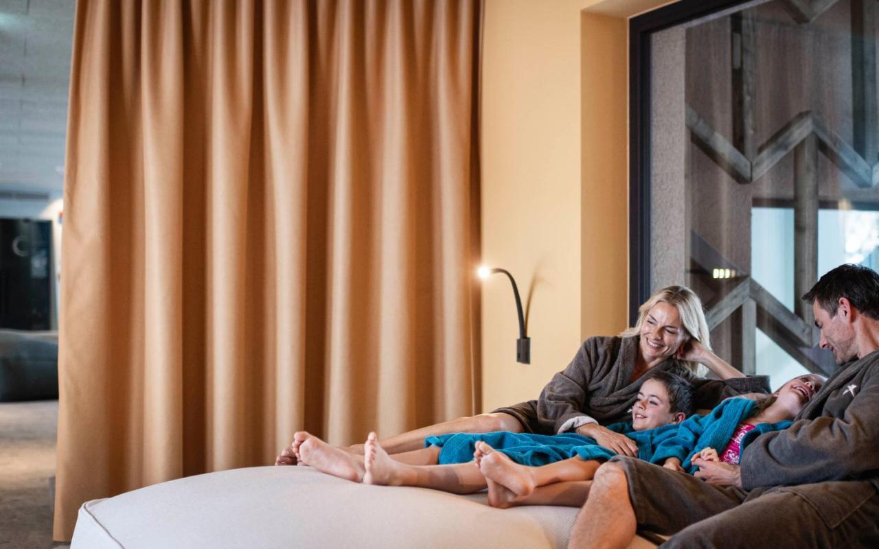 Falkensteiner Family Resort Lido Superior เคียเนส ภายนอก รูปภาพ